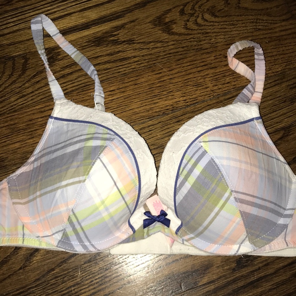 Victoria secret push up bra